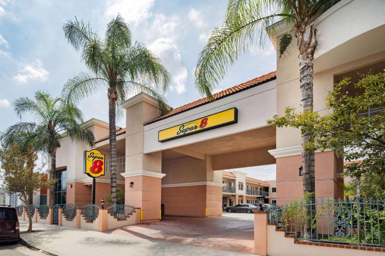 Super 8 By Wyndham North Hollywood Motel Los Angeles Eksteriør bilde